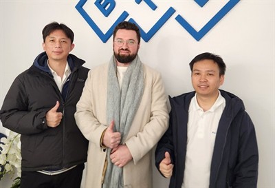BTL 폴란드 포트폴리오에 Syrebo 손 재활 로봇 등장